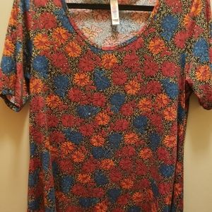 M Lularoe Perfect Tee EUC